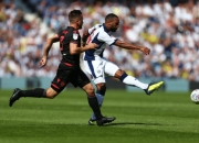 华体会链接-包含足球场上惊险刺激，每一分每一秒都扣人心弦的词条