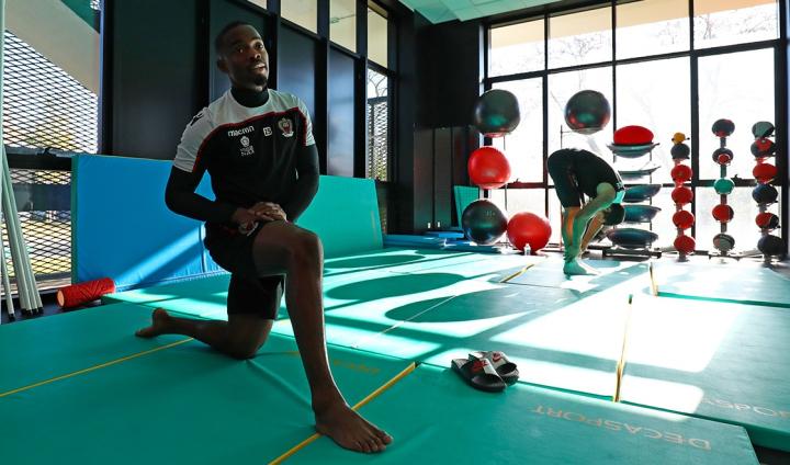 尼斯积极备战，为下场比赛做足准备