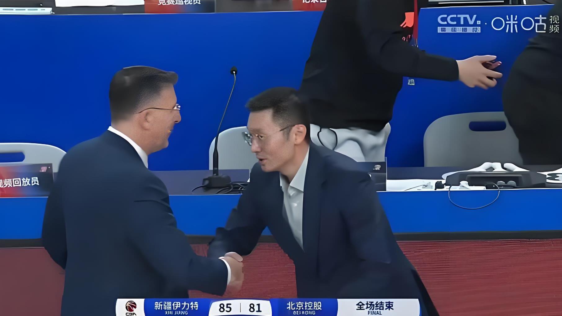 包含北京队在客场险胜辽宁，喜迎三连胜的词条