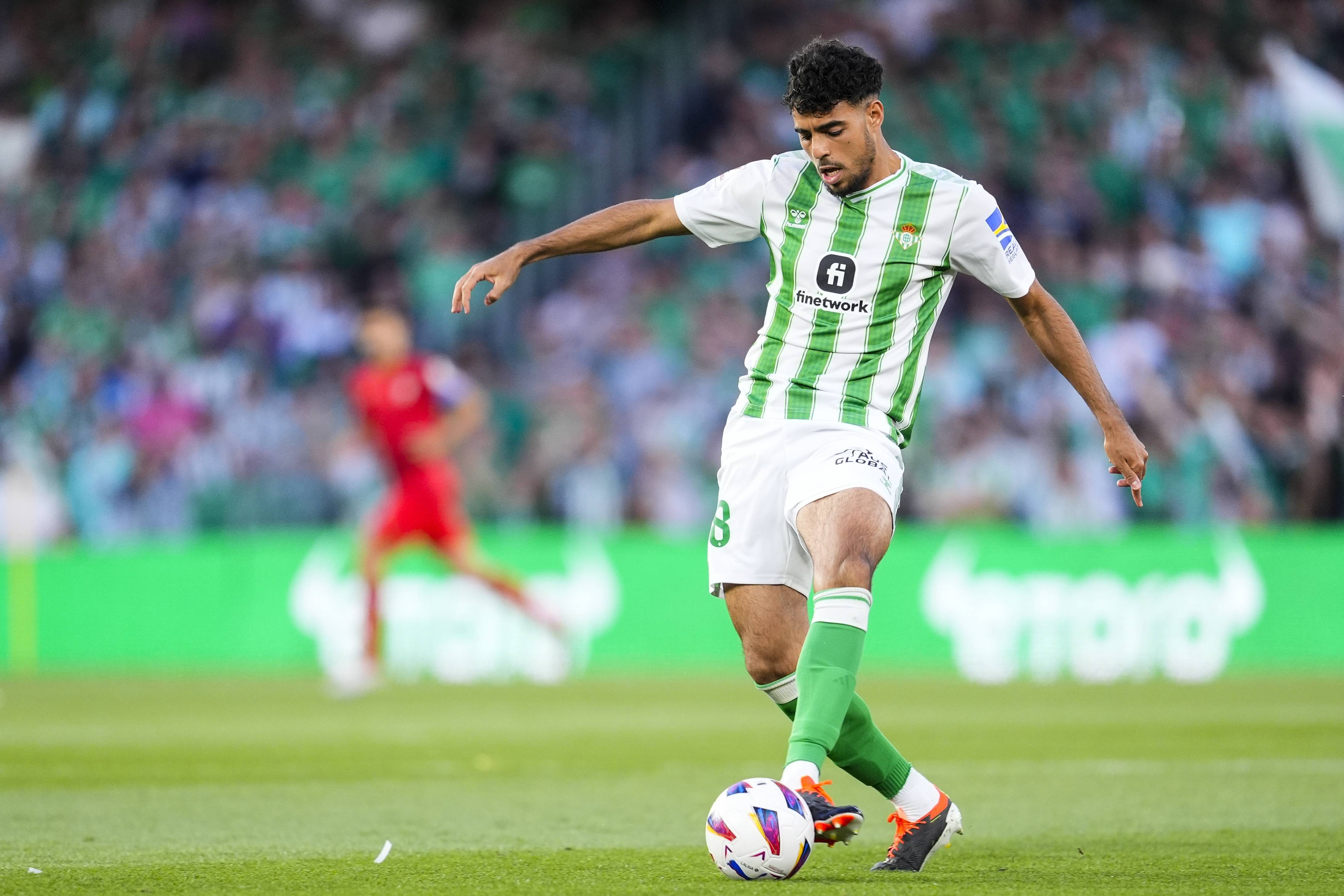 关于贝蒂斯取得关键胜利，保级形势有所好转的信息