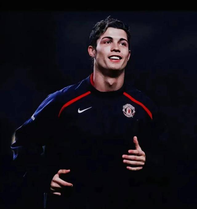 尤文图斯高居榜首,罗纳尔多再次展现绝对统治力的简单介绍 尤文图斯高居榜首,罗纳尔多再次展现绝对统治力的简单介绍