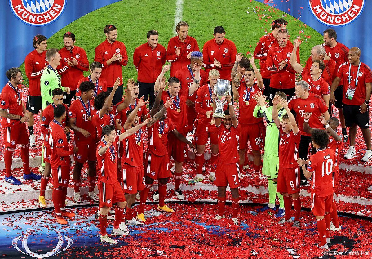 欧冠比赛迎来巅峰对决，强强碰撞