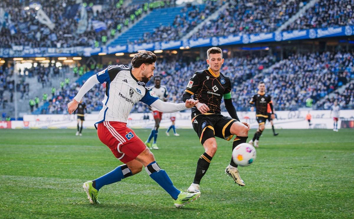 汉堡球队击败对手，获得胜利