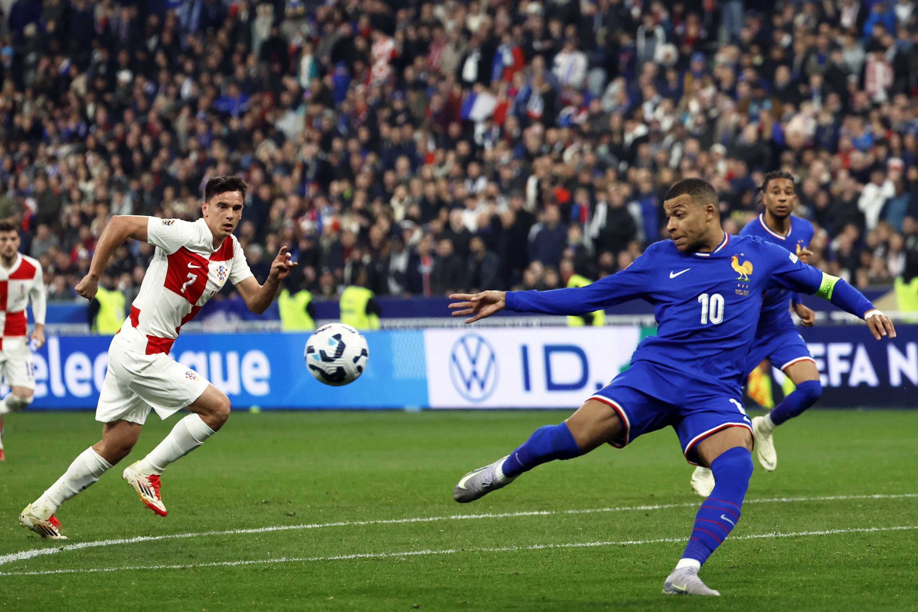 欧洲国家之间的足球较量即将拉开帷幕的简单介绍