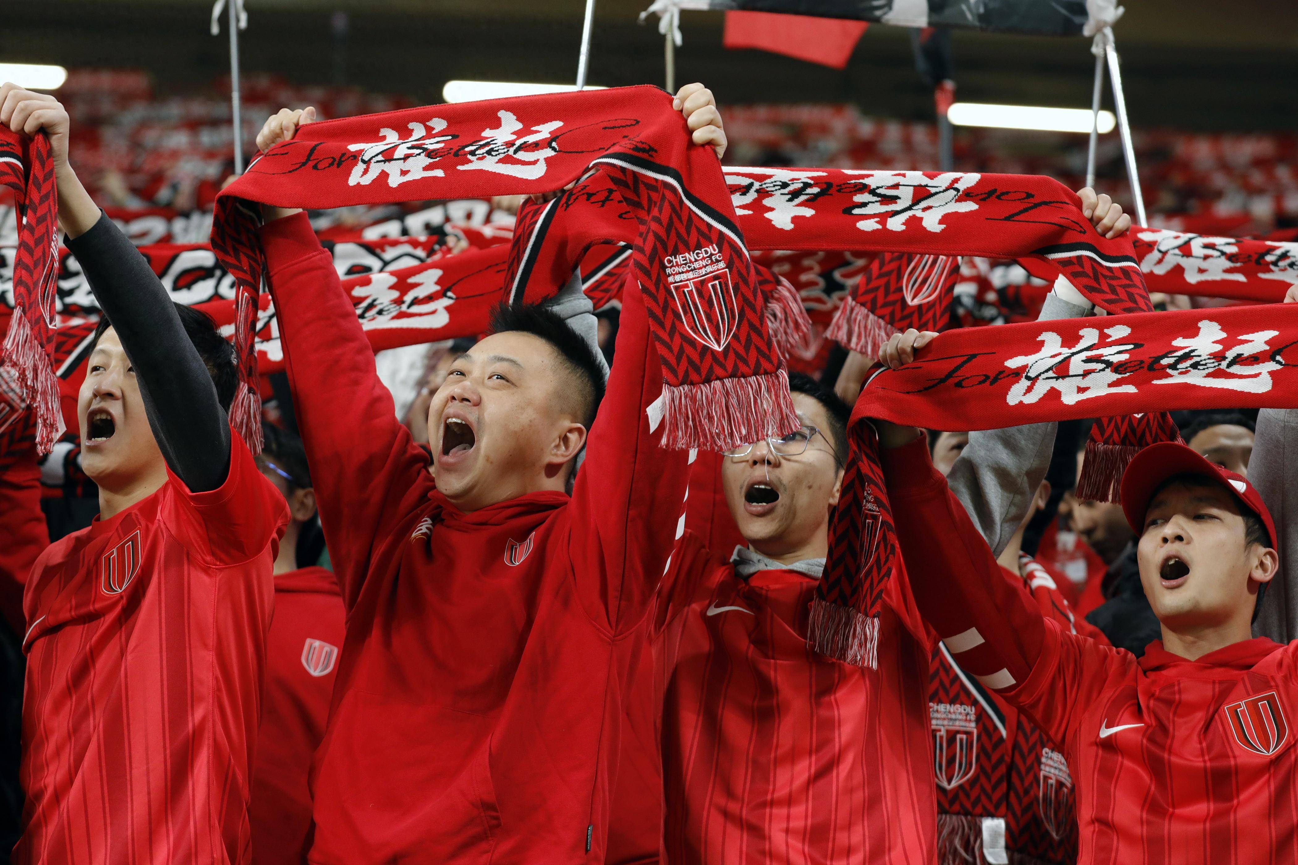 国内足球佳绩传来：球队实力强劲取得连胜的简单介绍