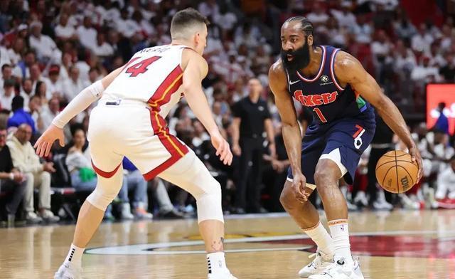 火箭再负湖人,遭遇六连败的简单介绍 火箭再负湖人,遭遇六连败的简单介绍