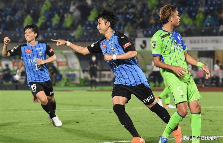 关于顽强防线守护胜利,助球队实现奇迹胜利的信息 关于顽强防线守护胜利,助球队实现奇迹胜利的信息